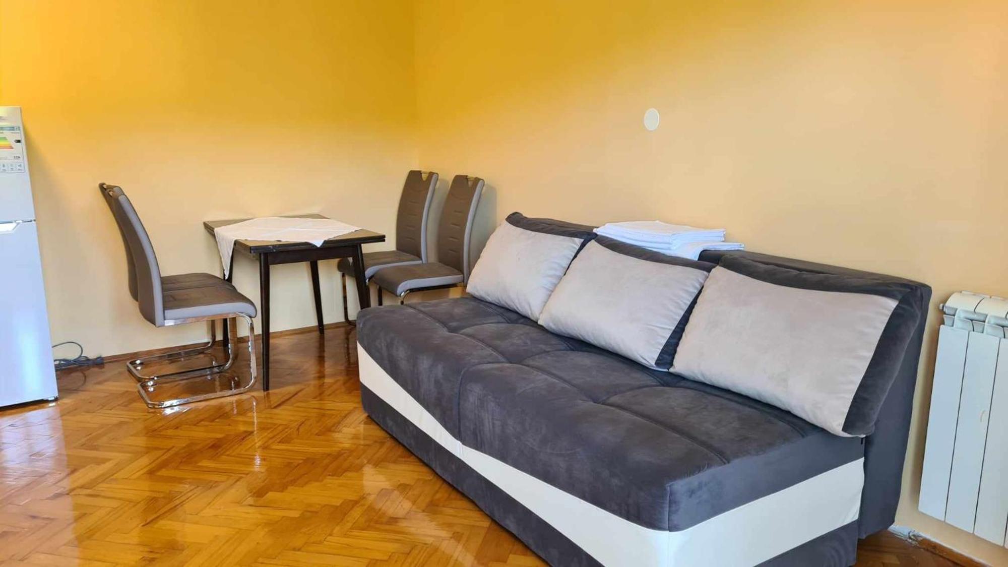 קוטור Apartments Ivetic מראה חיצוני תמונה